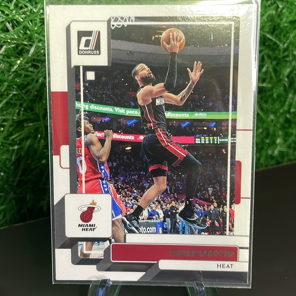 Panini Lot of 10 MIAMI HEAT 🔥 Basketball 🏀 Trading Cards - Picture 7 of 10